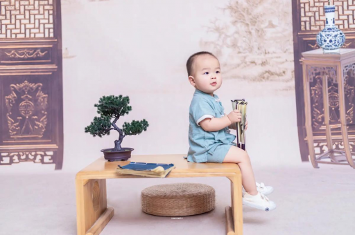 桂平孕妇肚子上的黑线